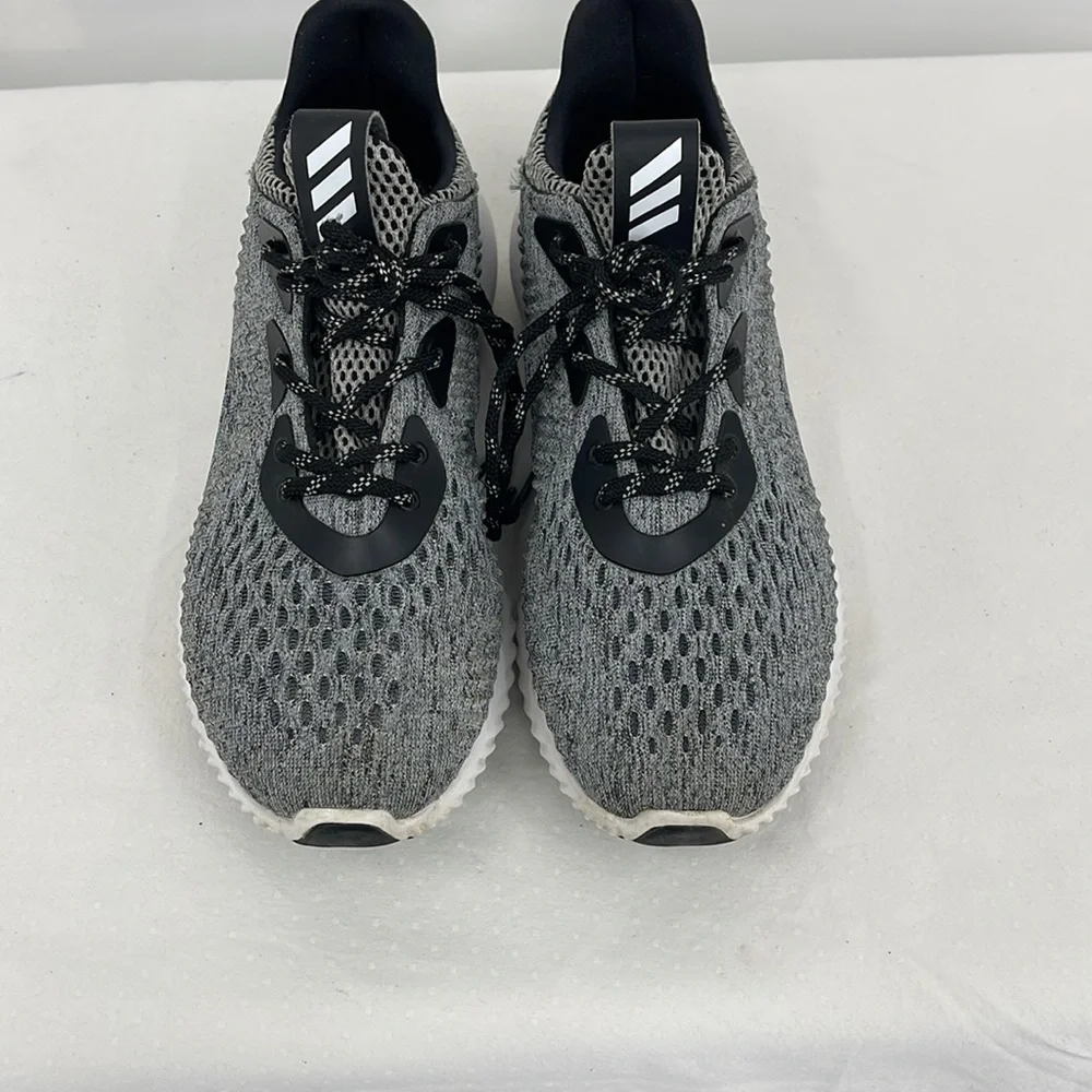 ADIDAS ALPHA BOUNCE SIZE 6.5 Gray Athletic Shoes